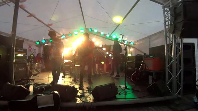 Reigns - Reigns (Malmöfestivalen) смотреть онлайн