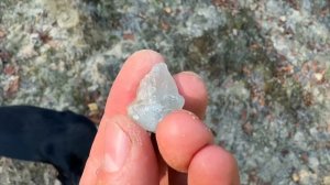 Поиск драгоценных камней в заброшенных карьерах!