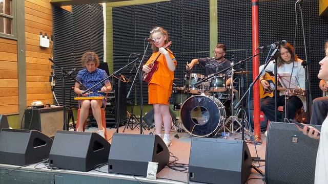 Here Comes the Sun. The Beatles. МАША (+Анна) 05.24