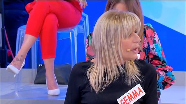 Uomini e Donne, Trono Over - Gemma e Sirius sotto accusa смотреть онлайн