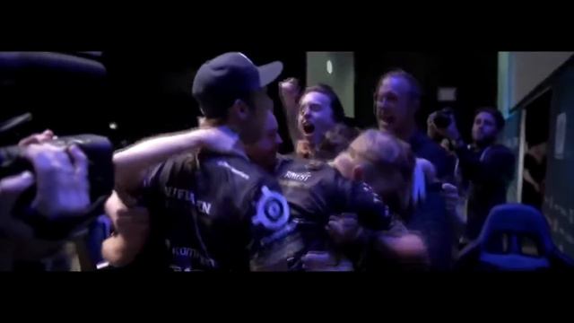Counter Strike Cybersport смотреть онлайн