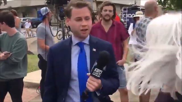 Owen -SJW Destroyer- Shroyer - Trump Protester Claims Ben Carson is Not Black Reeemmiixxx смотреть онлайн
