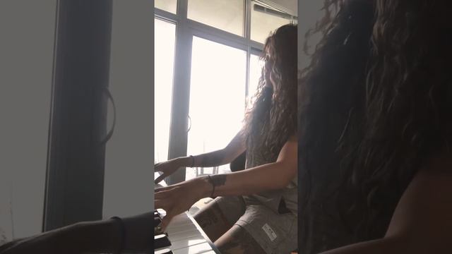 Lambert - As Ballad смотреть онлайн