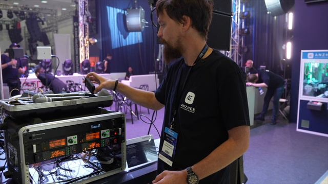 Light +Audio Tec 2024. Радиосистемы RS500 и RS600 на стенде Anzhee смотреть онлайн