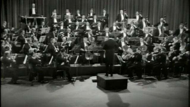 Boulez 1962 SWF conducts Beethoven Symphony no 3 'Eroica' смотреть онлайн