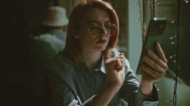 Test color grading 09.2024 (Sigma fp CinemaDNG+Filmconvert nitrate) смотреть онлайн