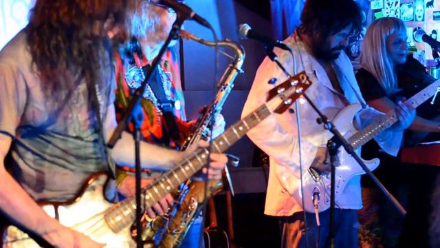 NIK TURNER'S HAWKWIND LIVE AT KUNG FU NECKTIE NOV 2016 PART 1 смотреть онлайн