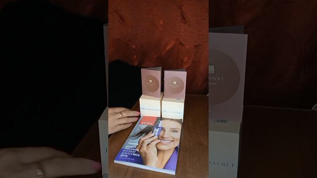 Обзор распаковки заказа по каталогу сентябрь эйвон смотреть онлайн