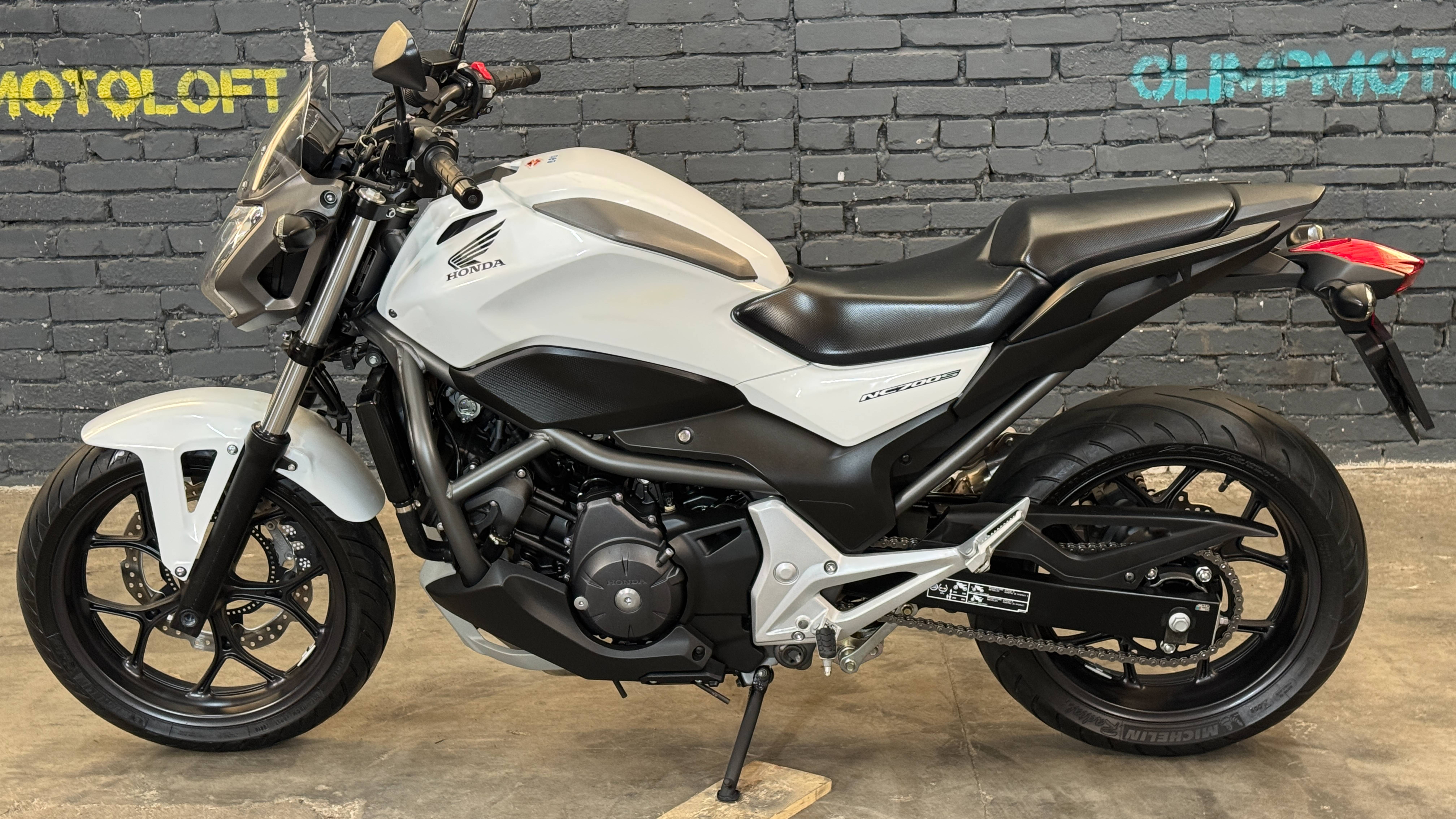 IMG_8205 смотреть онлайн