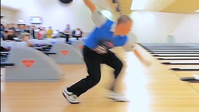 Robert Smith slow motion release - PBA Bowling смотреть онлайн