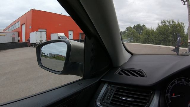 2017 Skoda Rapid 1.6L MPI (110) ВМЕСТИТЕЛЬНЫЙ И ПРАКТИЧНЫЙ. ОБЗОР И ТЕСТ. смотреть онлайн