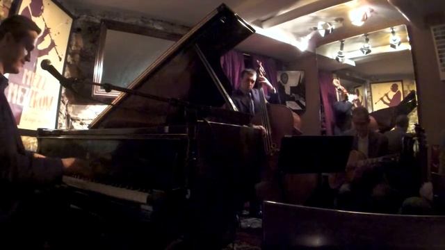 Ben Paterson - When I Grow Too Old To Dream смотреть онлайн