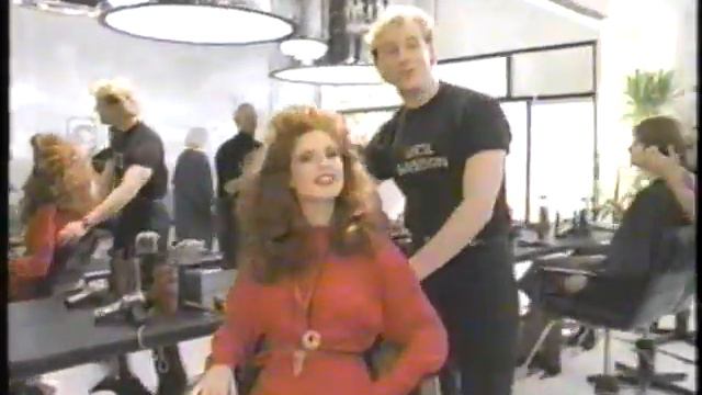 1990 Vidal Sassoon Shampoo and Conditioner "Dominic Keating" TV Commercial смотреть онлайн