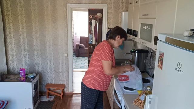 Жизнь на пенсии/Сегодня шопинг/ Меняю имидж/