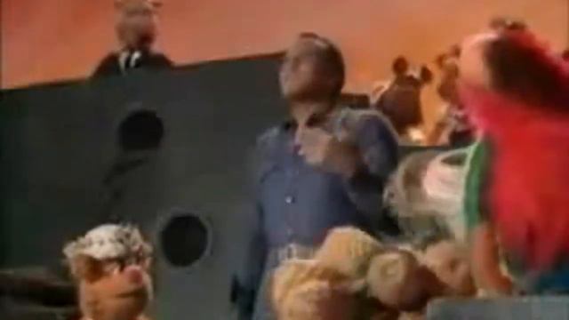Harry Belafonte and The Muppet Show - Banana boat song (Day-o) - Edited by Petronilho. смотреть онлайн