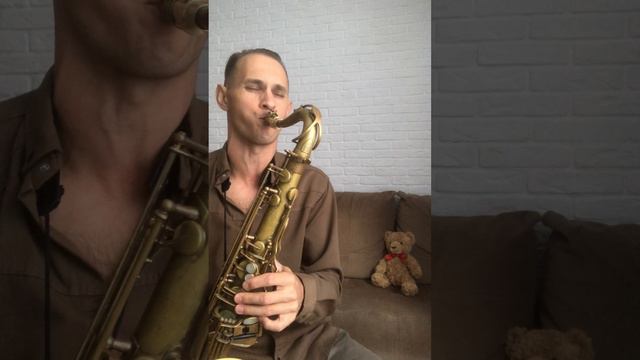 UPTWN - Deep And Chill (Sax Solo)