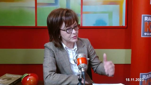 Беновска/Тонова: БСП в СОС в сглобка? Тонова: с Терзиев - никога! смотреть онлайн