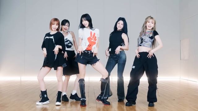 LE SSERAFIM "CRAZY" dance practice mirrored/танцевальная практика смотреть онлайн