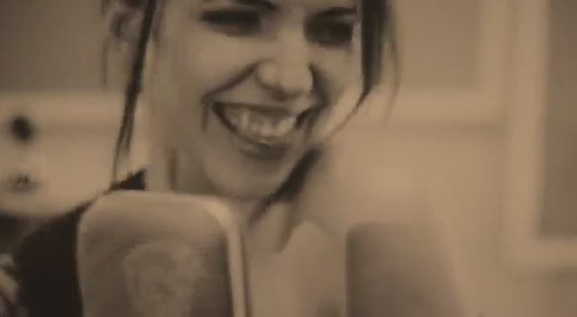 БОСИКОМ ПО СОЛНЦУ - А ПО ТЁМНЫМ УЛИЦАМ ГУЛЯЕТ ДОЖДЬ (Yura RaMS & Inray Remix 2017) ✰ видео 2020 ✰ смотреть онлайн