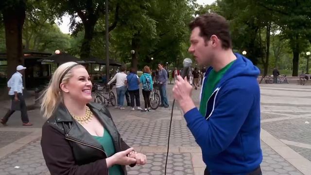 Billy On The Street - S04E09 - Sex on the Street with Sarah Jessica Parker смотреть онлайн