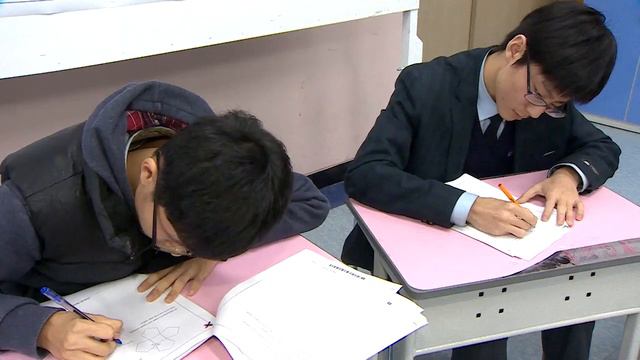 Focus 2 Unit 5/Video 20 – BBC- South Korean schools (Lesson 5.1) смотреть онлайн