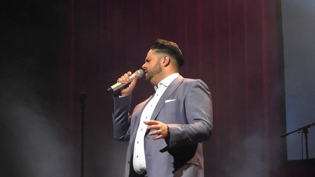 Fernando Varela Vivere смотреть онлайн
