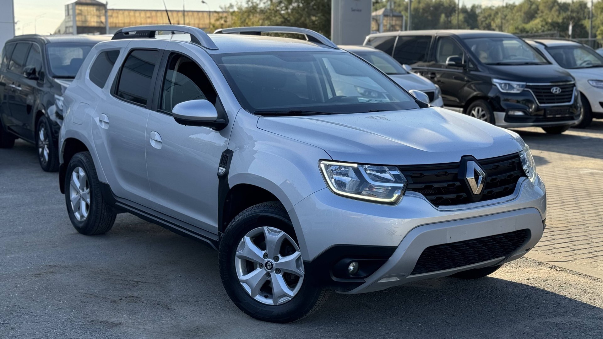 Renault Duster смотреть онлайн