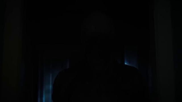 Stranger Things 4 Clip - "Chrissy Wake Up" (Original Scene). смотреть онлайн