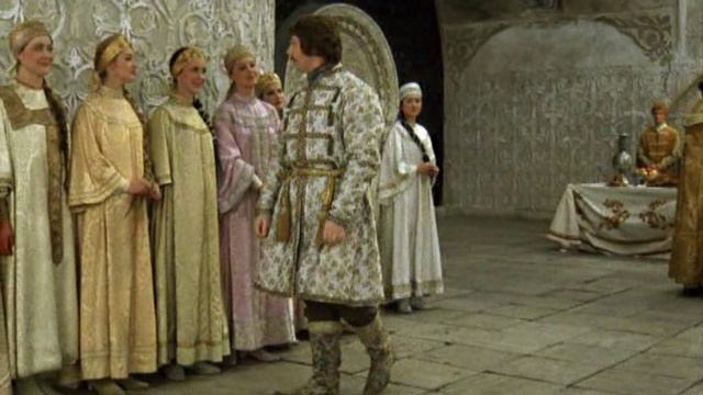 7_Иван Васильевич меняет профессию 2.avi смотреть онлайн