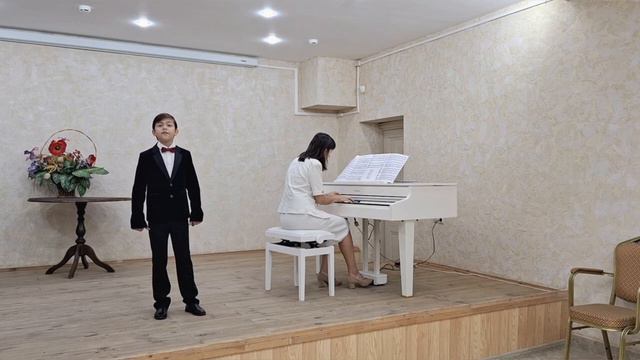 "Почтальон", муз. А.Алябьев, сл. Е.Гребенка, исп. Войнов Тимур смотреть онлайн