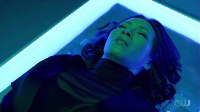 Black Lightning 4x07 (Painkiller) Grace frees herself смотреть онлайн