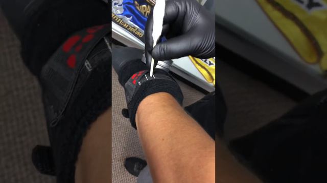 Cutman Juan Ramirez : Cutman4Hire Utility Wristband : Boxing Wristband смотреть онлайн