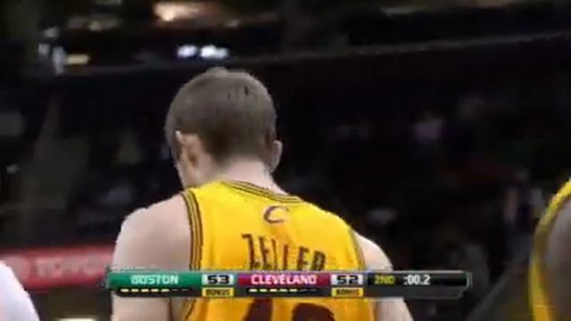 Kyrie Irving Embarrasses Brandon Bass смотреть онлайн