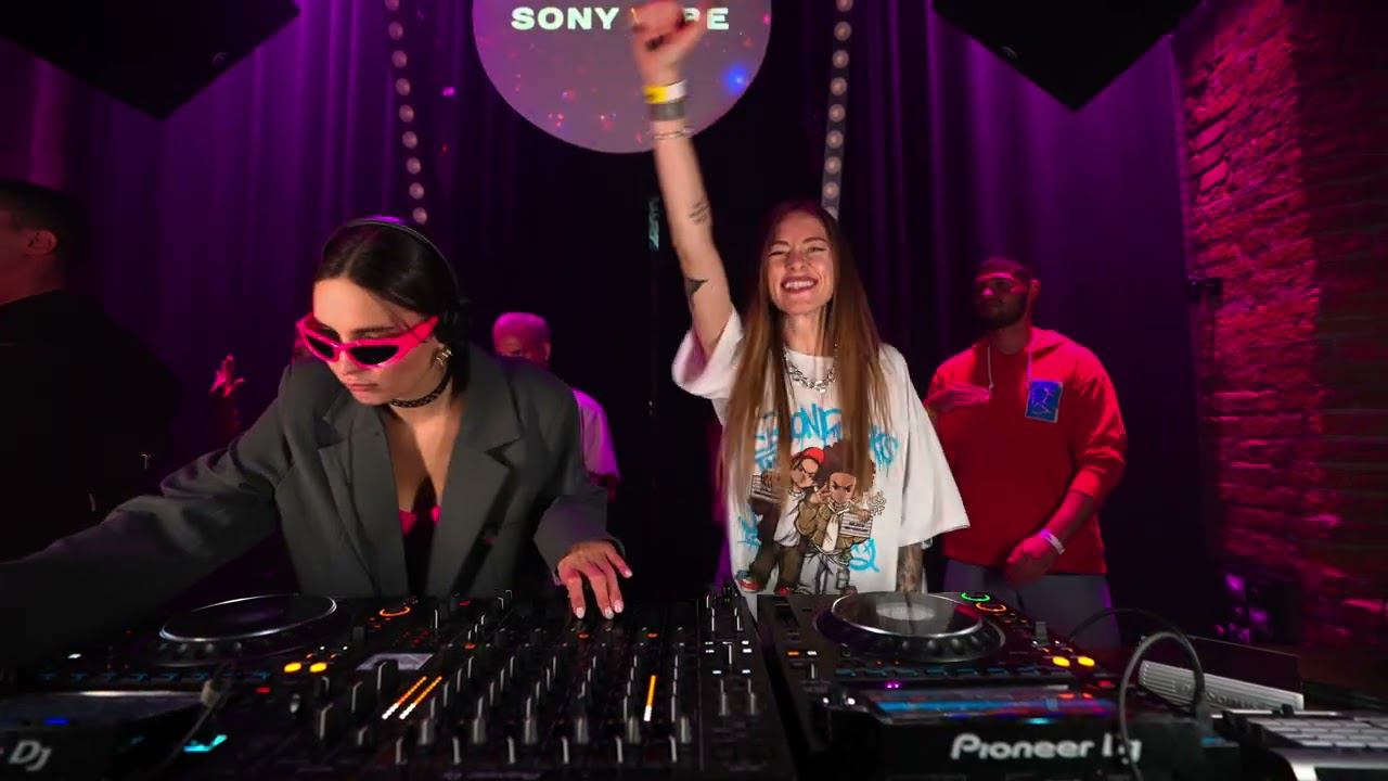 Natasha Wax & Sony Vibe - @ TREFF8 Club (Tech House & Indie Dance Mix) 4K HDR