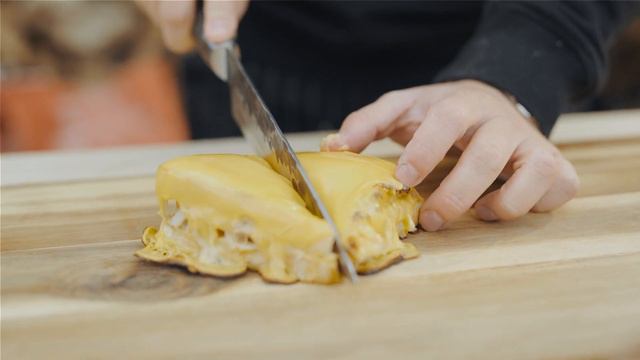 ''LOCK DOWN FOOD'' TUNA MELT, CHICKEN TENDERS & BIG MAC NACHOS | FLAMIN' HOT BOYS смотреть онлайн