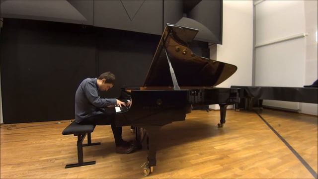 György Ligeti - Étude no. 11 "En Suspens" смотреть онлайн