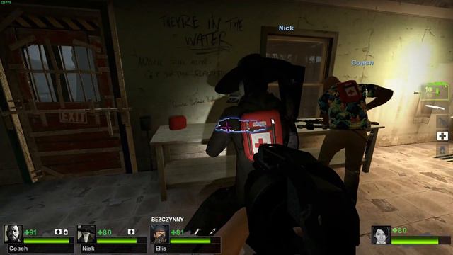 Left 4 Dead 2 Campaign - Swamp Fever смотреть онлайн