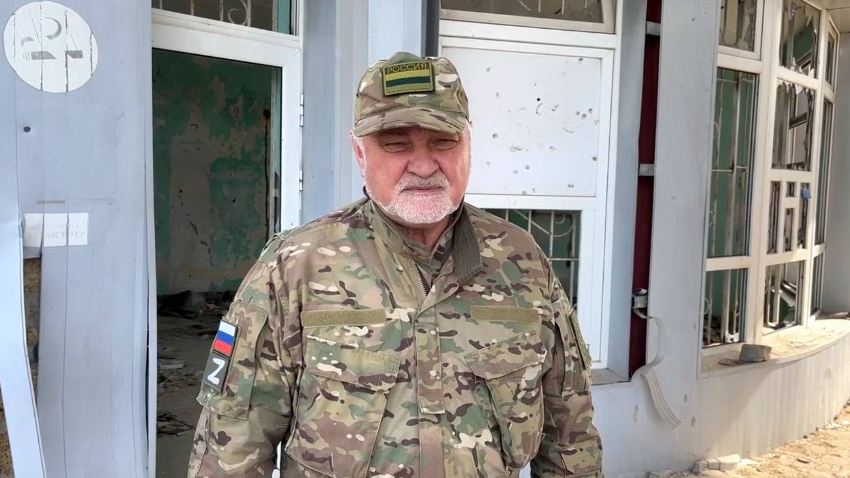 Владимир Уйба рассказал о передаче гуманитарного и технического груза военнослужащим из Коми смотреть онлайн