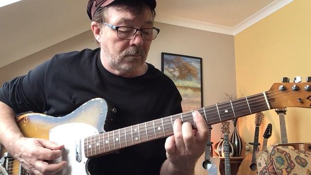 BROWN SUGAR - EASY TUTORIAL (Plus 'free' chord charts!) смотреть онлайн