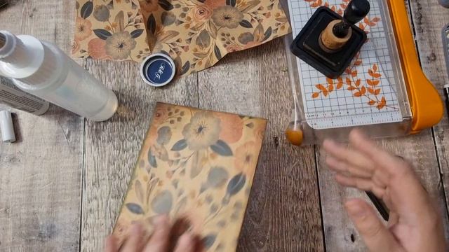 File Folder Folio Journal Using Memories of the Meadow Part 5 смотреть онлайн