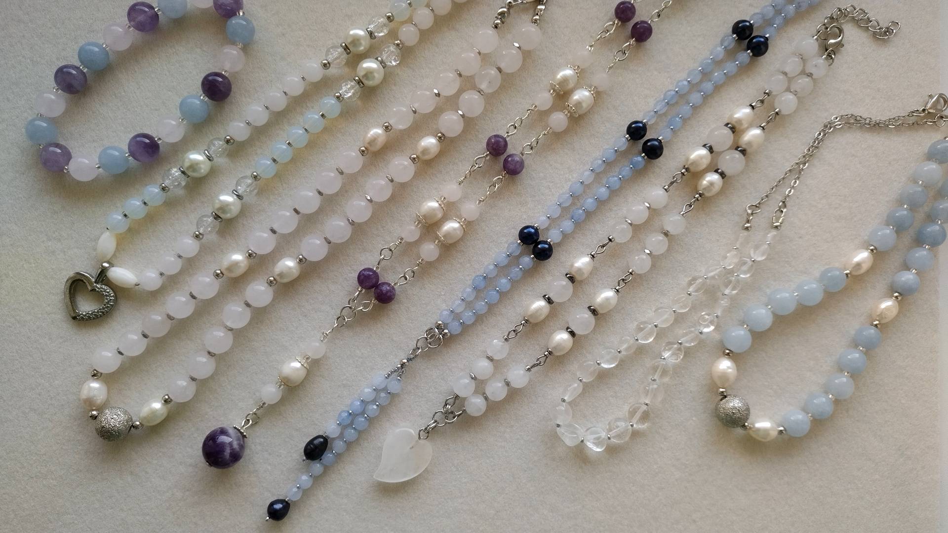 Украшения из различных видов кварца. Ручная работа