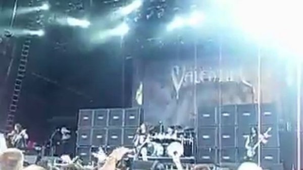 Bullet For My Valentine - Waking the Demon