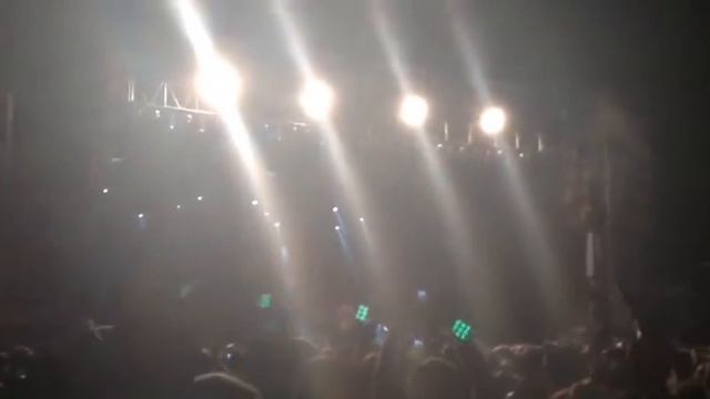Awolnation - I Am live смотреть онлайн