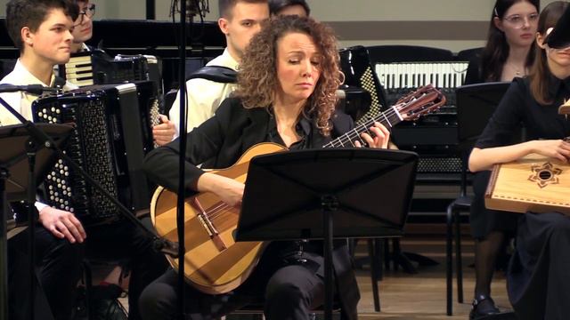 A.Vivaldi Concert D-dur (guitar Masha Nikulina)