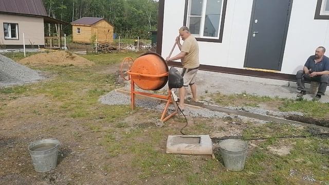 Строим террасу #строительство #террасы из профильной трубы. Своими руками. смотреть онлайн