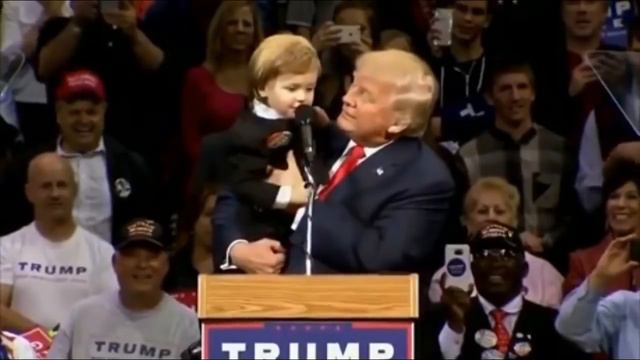 Lihat Apa Yang Dikatakan Oleh Anak Kecil Ini Ke Donald Trump смотреть онлайн