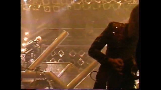 Judas Priest - The Hellion+Electric Eye [Painkiller Tour - HD] смотреть онлайн