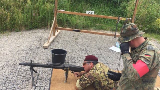 MG42 - 1