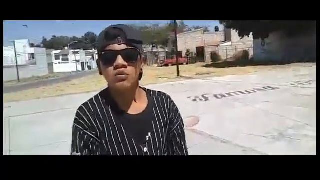 Adrian Rodríguez//El mundo 🌍( video oficial) смотреть онлайн