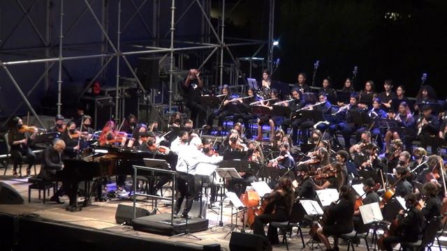 Fresa y Chocolate. Orquestra Simfònica VOZES i C.Madrigal. Concert Cloenda Mercè'21. смотреть онлайн